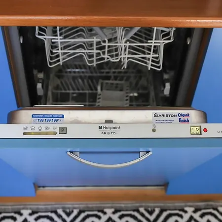 Center Train Station *