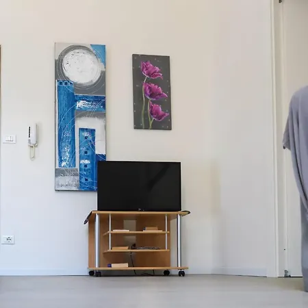 Center Train Station Apartmán Boloňa