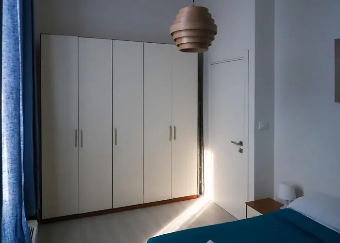 Center Train Station 公寓 *