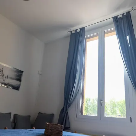 Center Train Station *