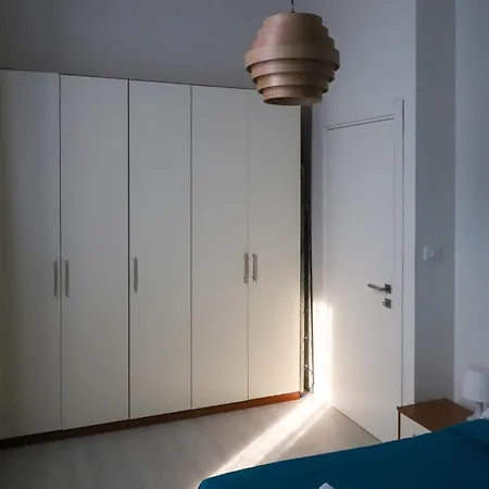 Apartment Bologna Centrale With Garage Lägenhet *
