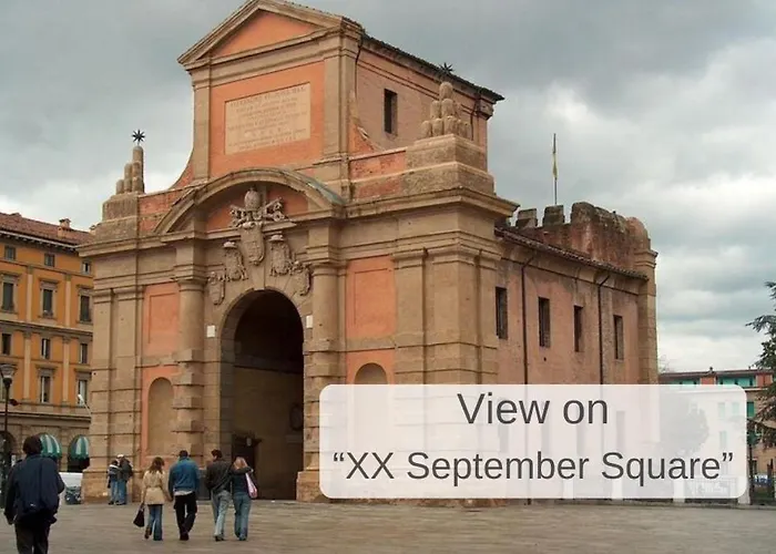 Center Train Station * بولونيا