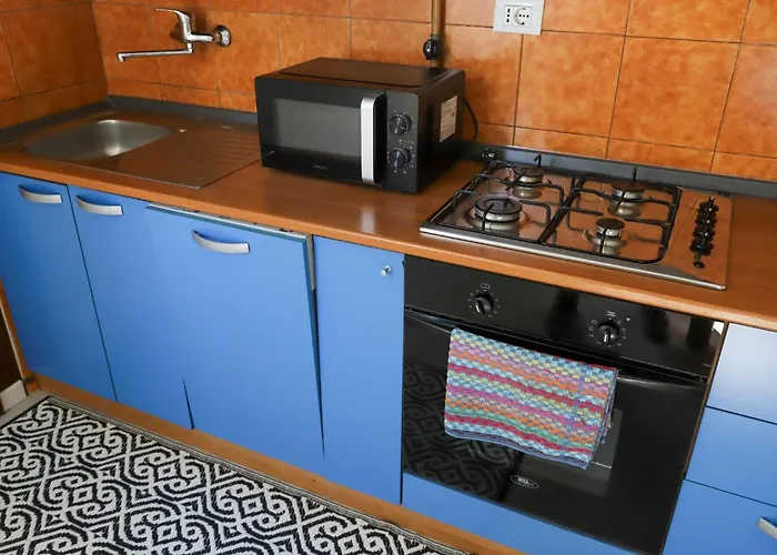 Center Train Station